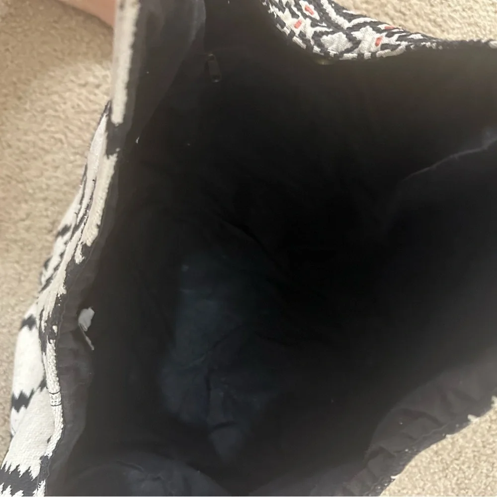 Black and White Geometric Tote Bag
